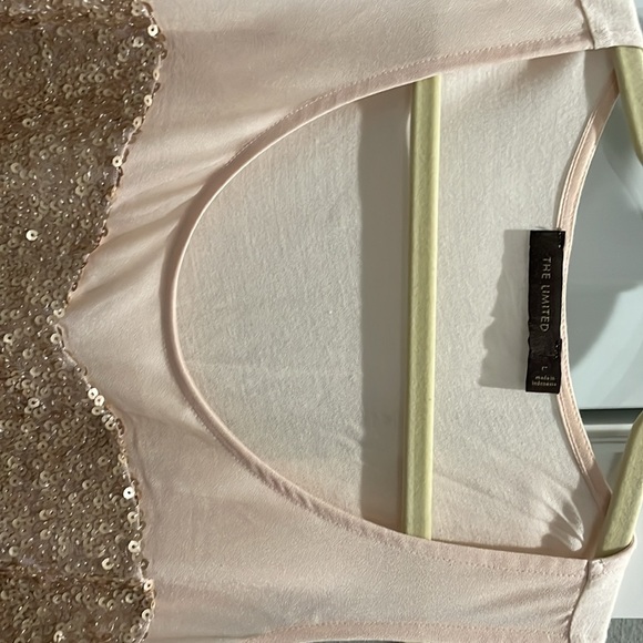 Sleeveless sequined blouse from THE LIMITED - Picture 2 of 3